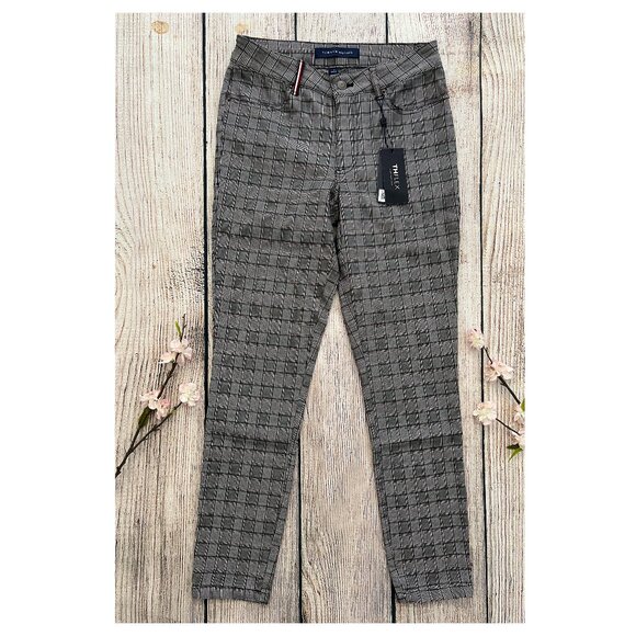 Tommy Hilfiger Pants - B1 -- NWT multi-color TOMMY HILFIGER stretch plaid flex pants women's size 2 $89